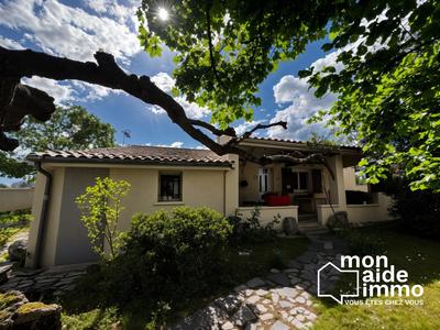 Maison - 108 m² - 4 pièces