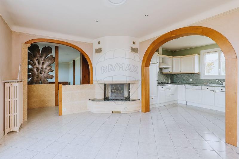 Maison - 103 m² - 5 pièces