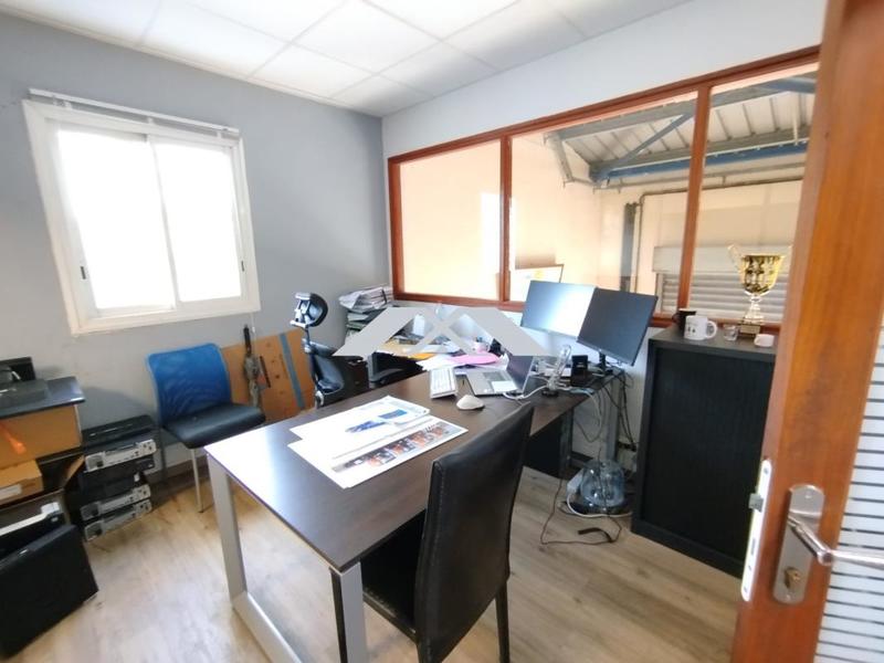 Local commercial - 180 m²