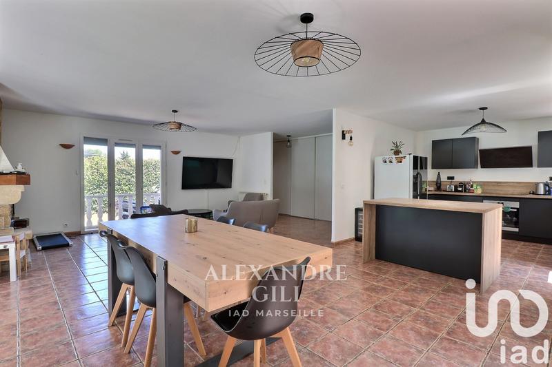 Maison - 121 m² - 4 pièces