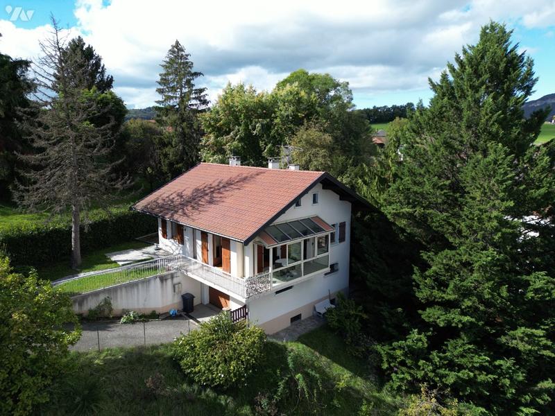 Maison - 135 m² - 5 pièces