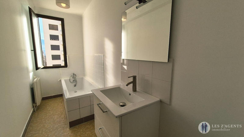 Appartement - 73 m² - 4 pièces