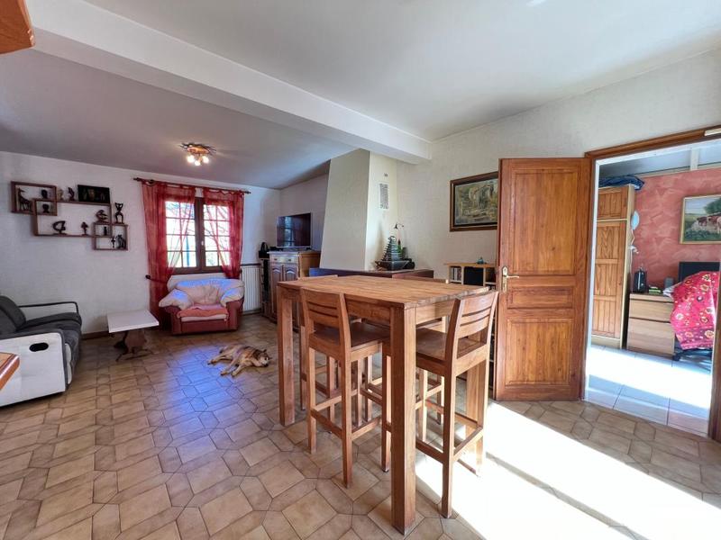 Maison - 115 m² - 4 pièces