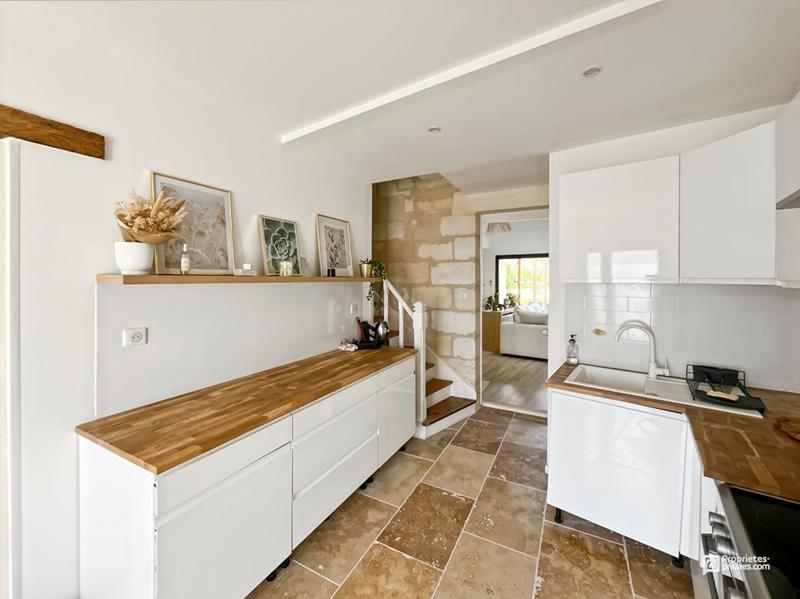 Maison - 105 m² - 4 pièces