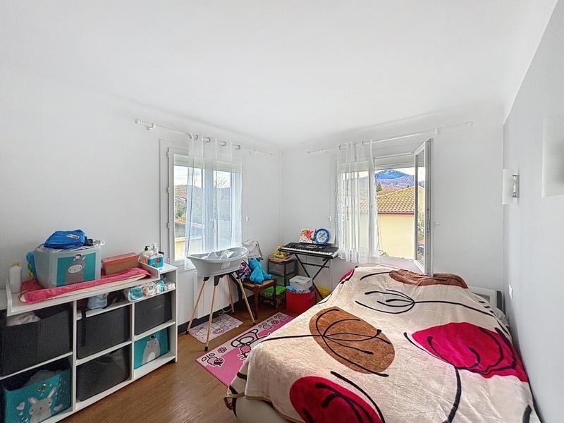 Maison - 125 m² - 7 pièces