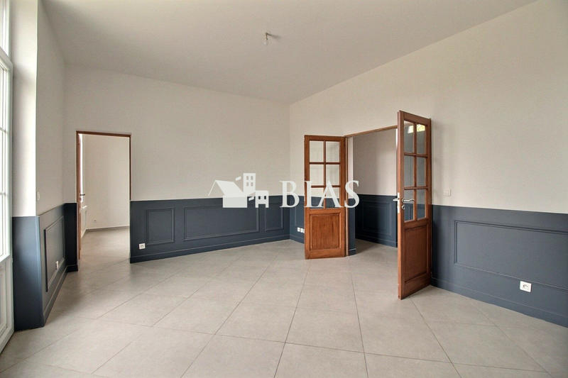 Maison - 151 m² - 6 pièces