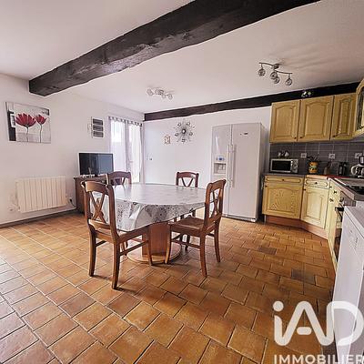 Maison de campagne - 180 m² - 7 pièces