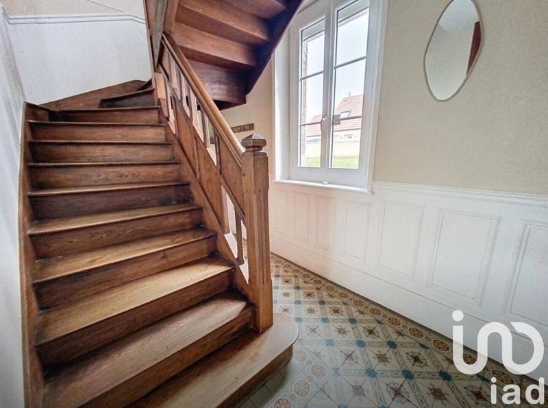 Maison - 228 m² - 5 pièces