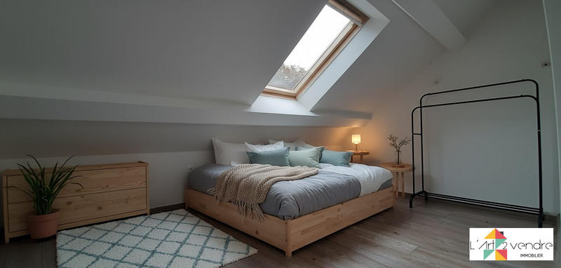 Appartement - 120 m² - 6 pièces