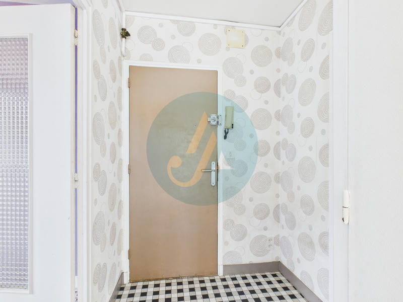 Appartement - 81 m² - 5 pièces