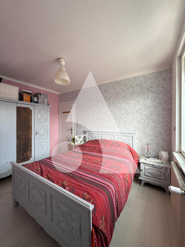 Maison - 92 m² - 4 pièces