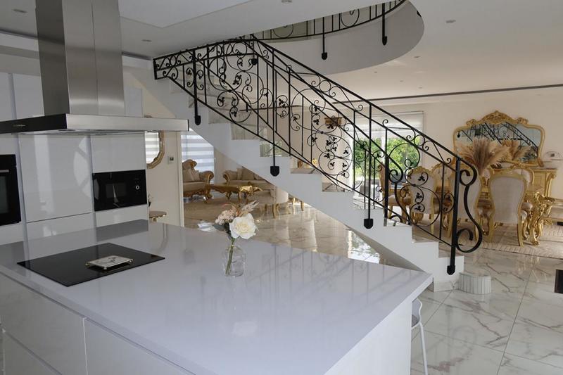 Maison d'architecte - 185 m² - 7 pièces