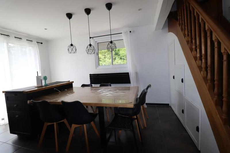 Maison jumelée - 164 m² - 4 pièces