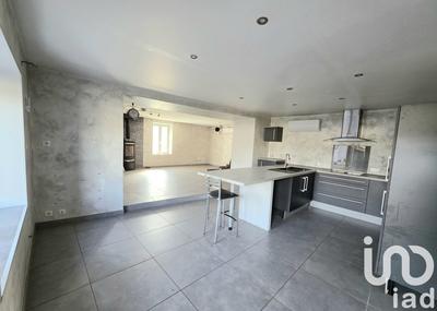 Maison - 170 m² - 5 pièces