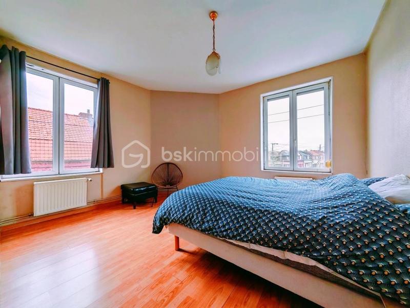 Maison - 140 m² - 5 pièces