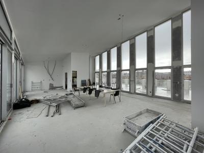 Appartement - 230 m² - 6 pièces