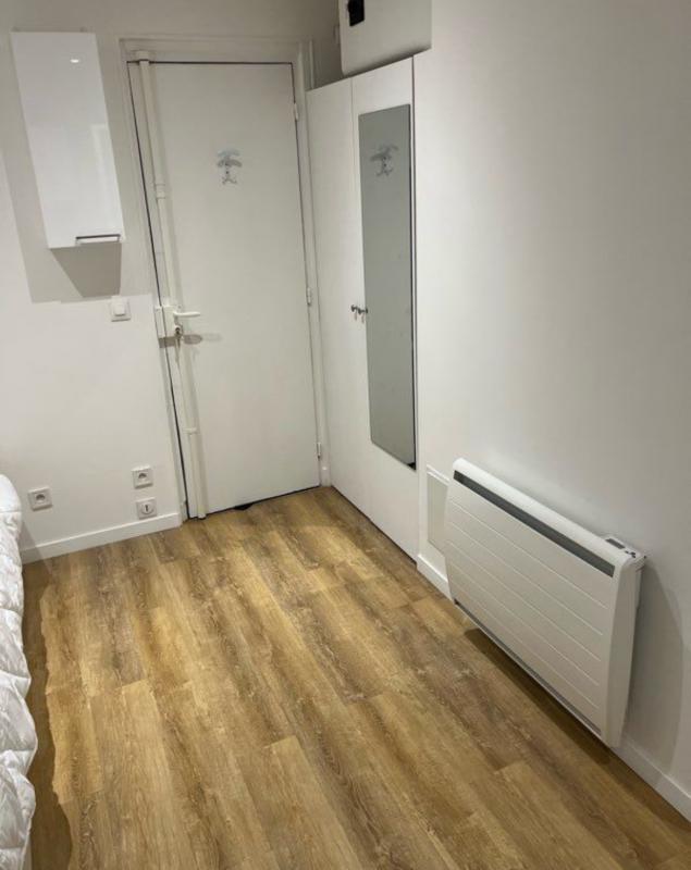 Studio - 10 m² - 1 pièce