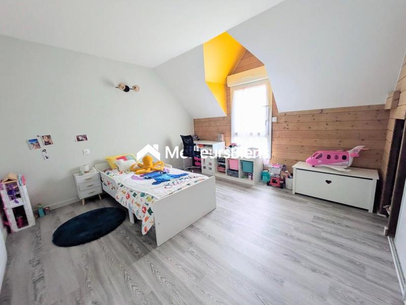 Maison - 130 m² - 5 pièces