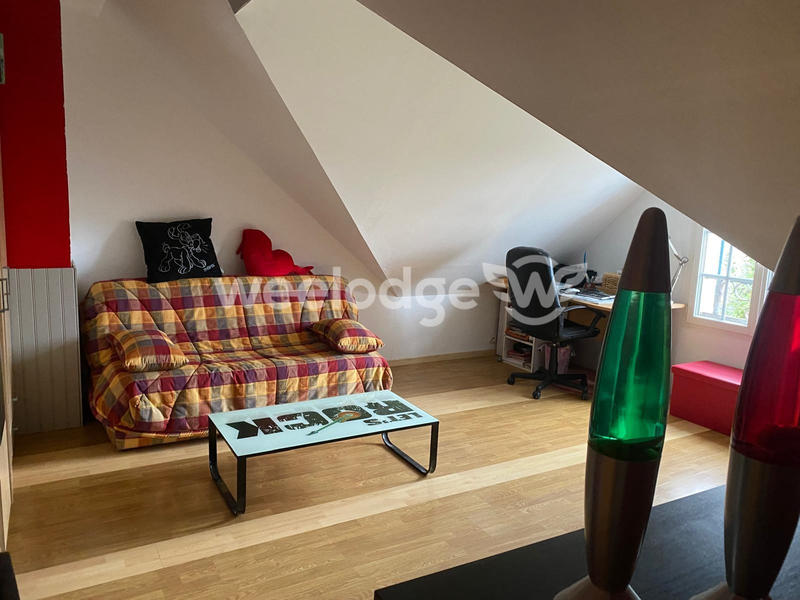 Maison - 195 m² - 7 pièces