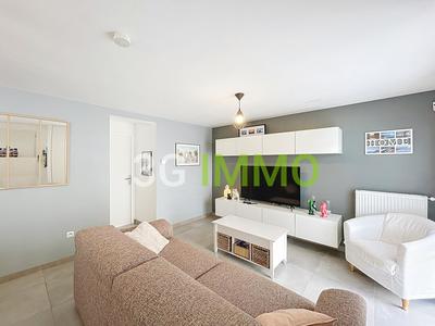 Maison - 80 m² - 5 pièces