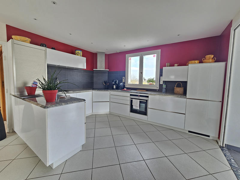 Maison - 177 m² - 6 pièces