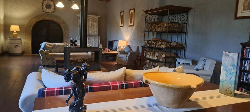 Maison - 379 m² - 4 pièces