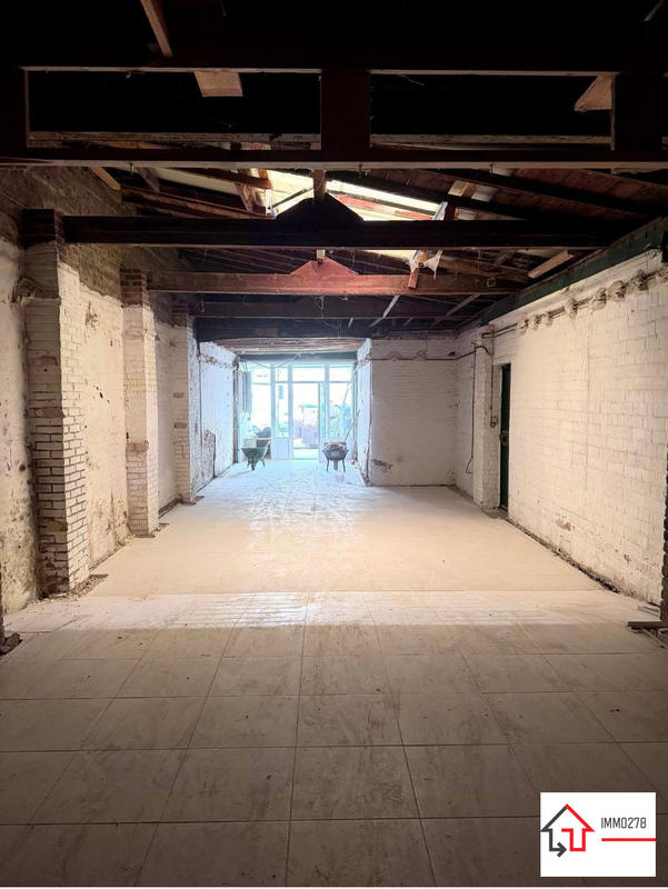 Local commercial - 166 m²