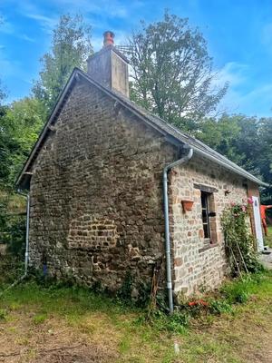 Maison - 185 m² - 9 pièces