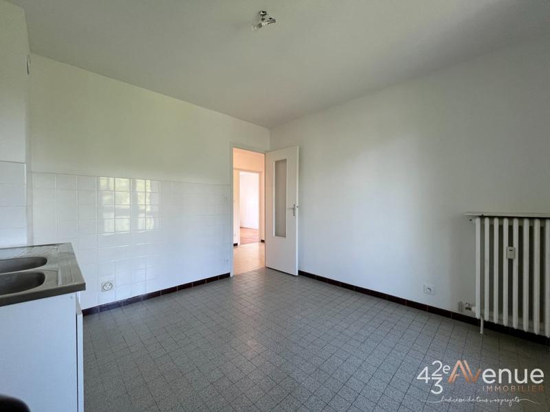 Appartement - 65 m² - 3 pièces