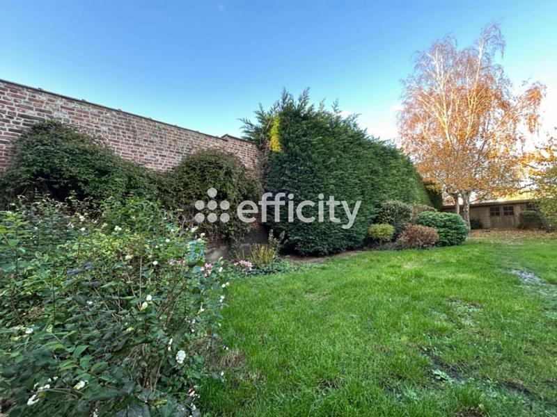 Maison - 210 m² - 8 pièces