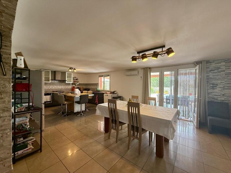 Maison - 135 m² - 5 pièces