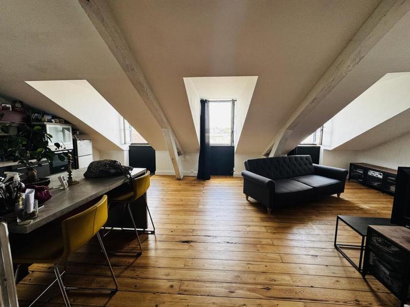 Appartement - 57 m² - 2 pièces