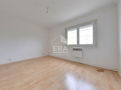 Maison - 75 m² - 3 pièces