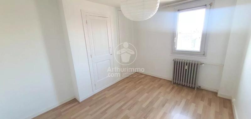 Appartement - 70 m² - 4 pièces