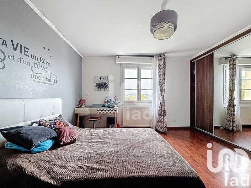 Maison - 135 m² - 6 pièces