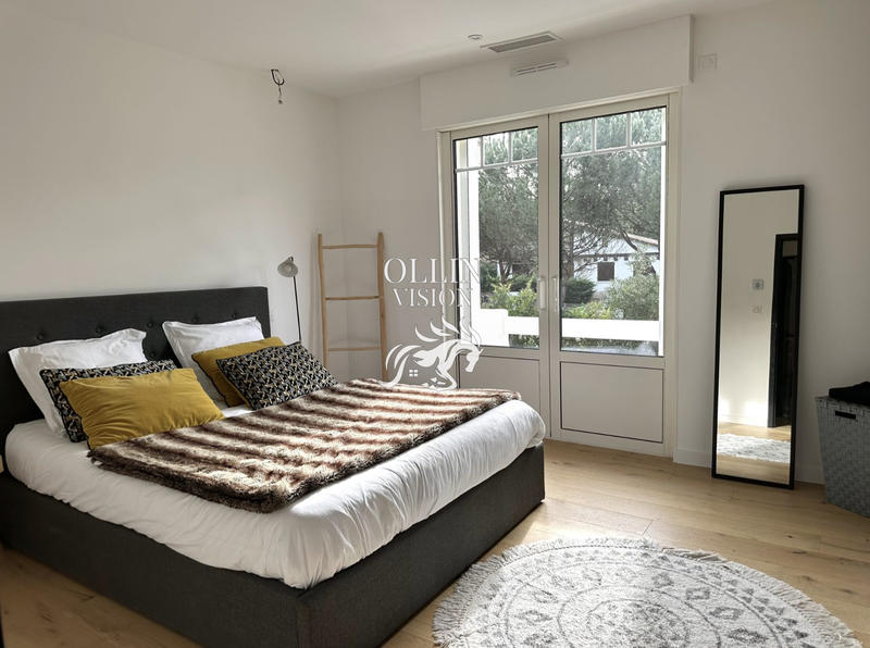 Villa - 160 m² - 5 pièces