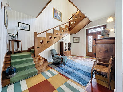 Maison - 196 m² - 8 pièces