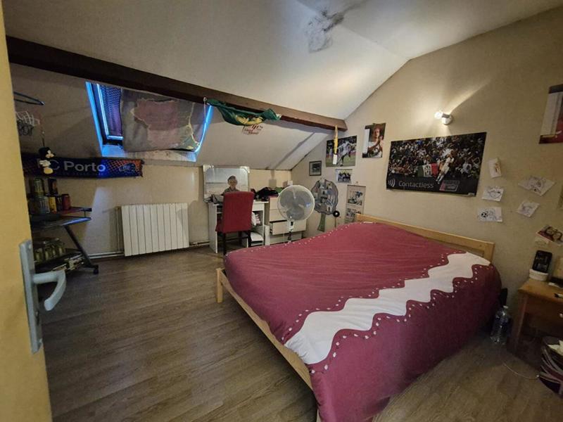 Maison - 145 m² - 7 pièces