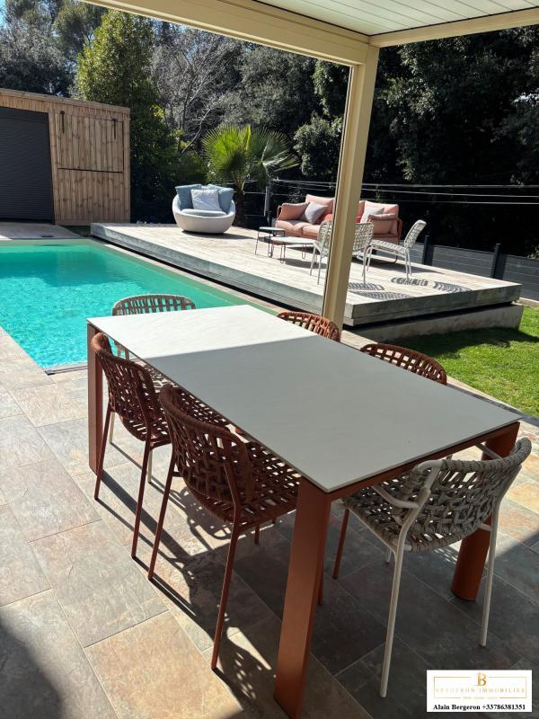 Maison - 126 m² - 5 pièces