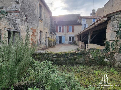 Maison ancienne - 118 m² - 4 pièces