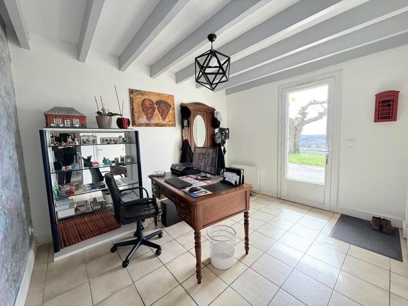 Maison - 133 m² - 6 pièces