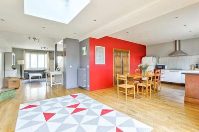 Maison - 200 m² - 7 pièces