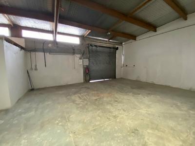 Atelier d'activités - 120 m²