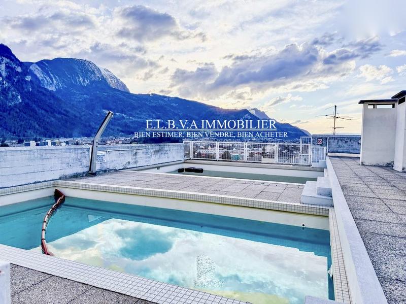 Appartement bourgeois - 98 m² - 4 pièces