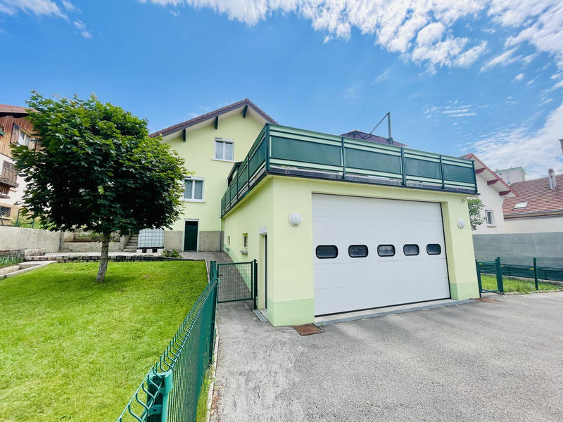 Maison - 160 m² - 6 pièces