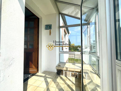 Maison - 94 m² - 5 pièces