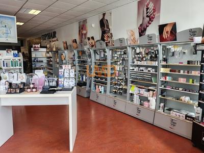 Fonds de commerce - Bureau - 200 m²