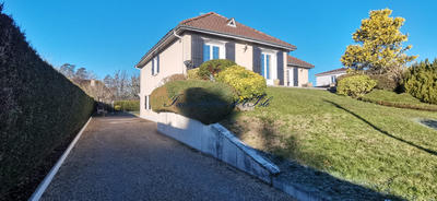 Maison - 146 m² - 5 pièces