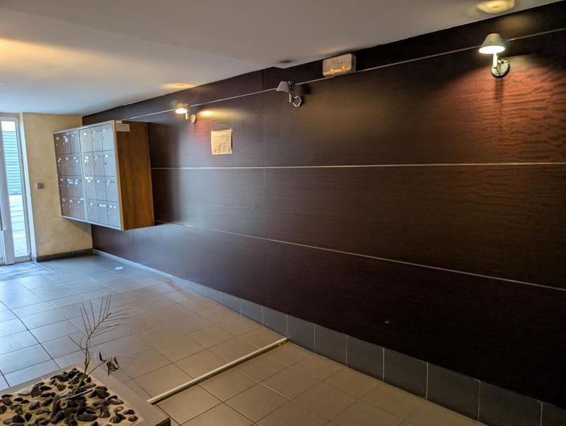 Studio - 24 m² - 1 pièce