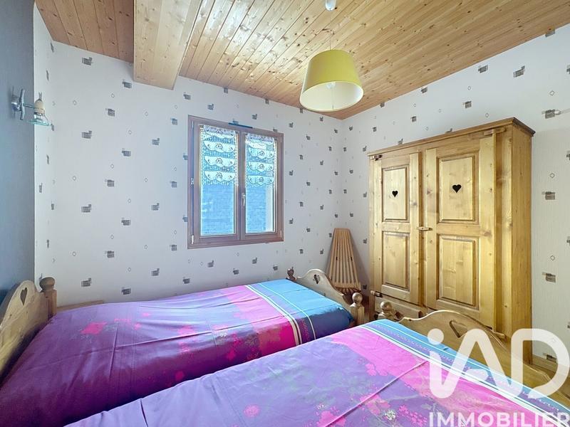 Maison - 300 m² - 21 pièces